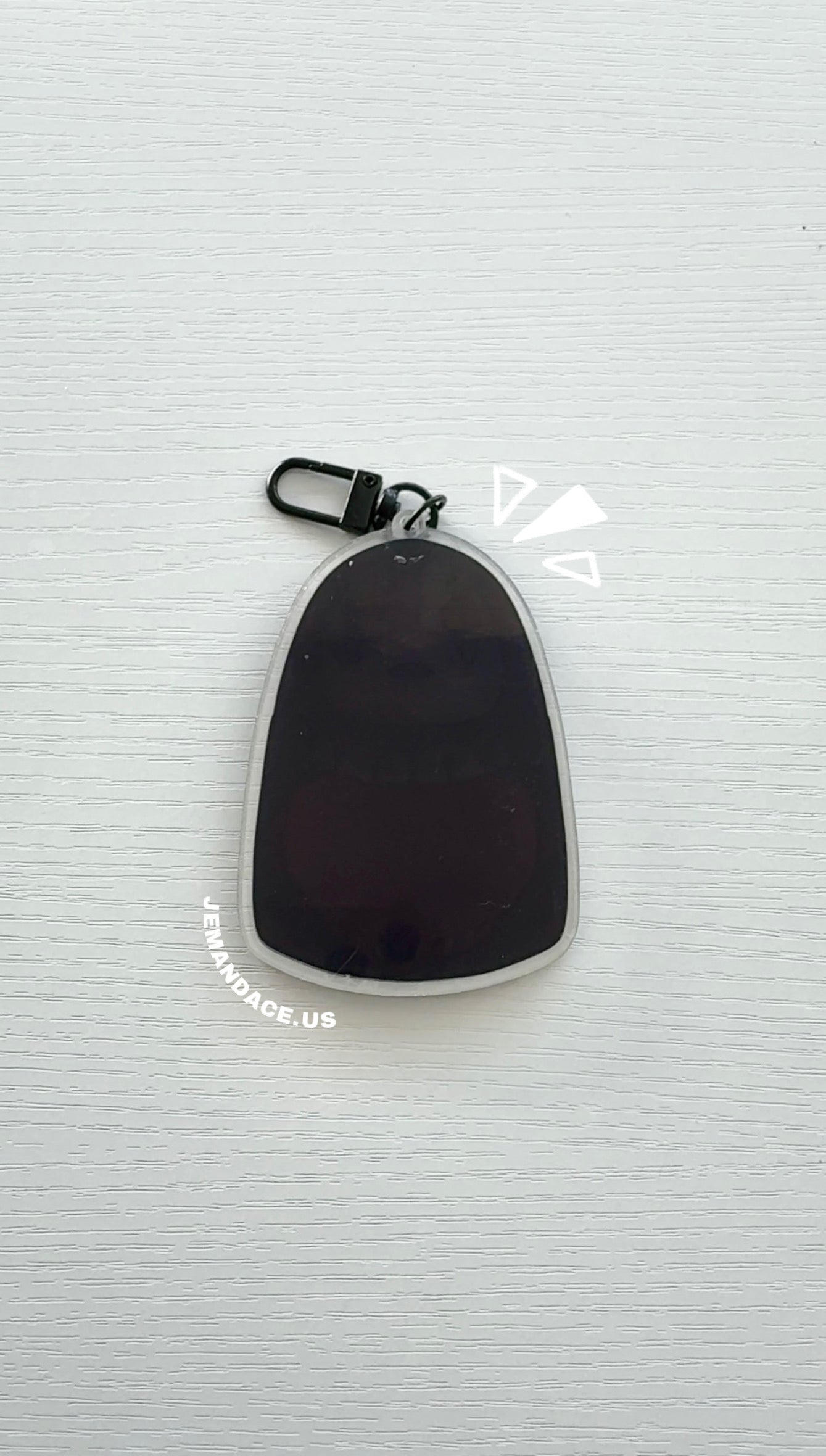 No Face Shaker Charm